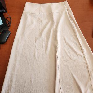 Express crème skirt